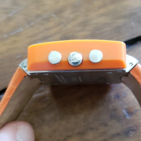 Mens Dolce and Gabbana orange Chronograph - Picture 2 of 5